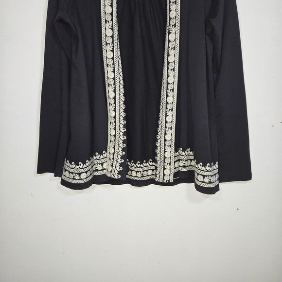 Lucky Brand Black Embroidered Open Front Wrap Cardigan. Size XS. - Picture 4 of 7